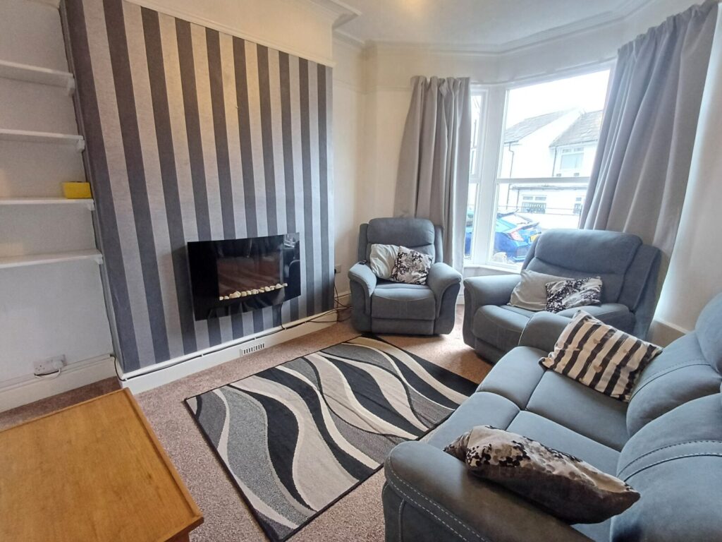 33 Wingate Saul Road