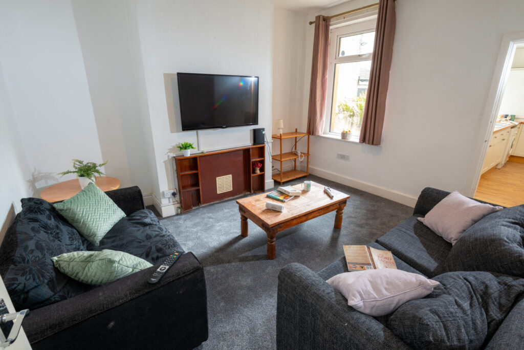 22 Coulston Road